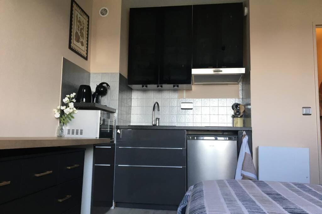 Studio 24 - Coucher De Soleil & Vue Mer Courseulles-sur-Mer Εξωτερικό φωτογραφία